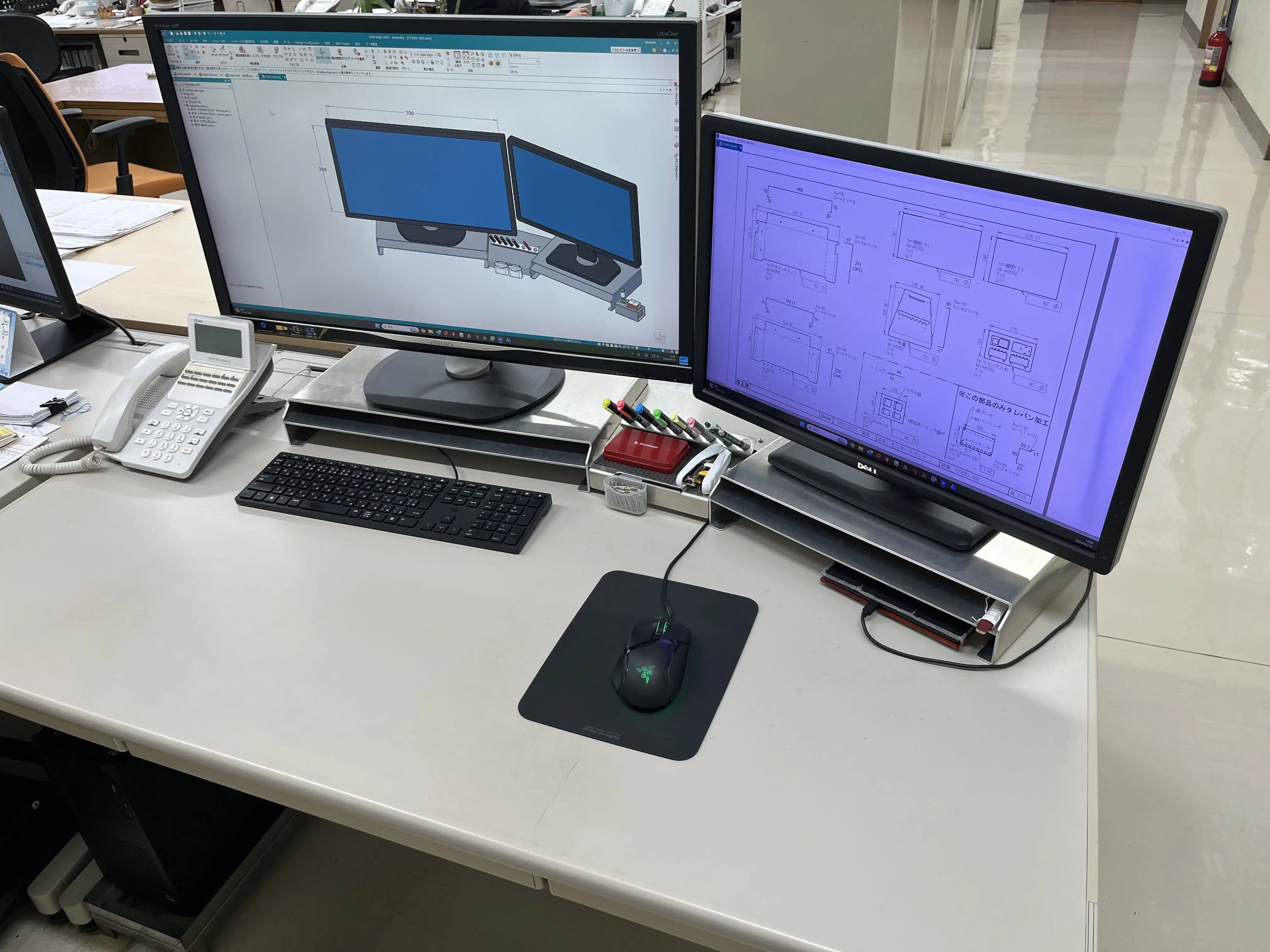 CADソフトでの設計作業風景