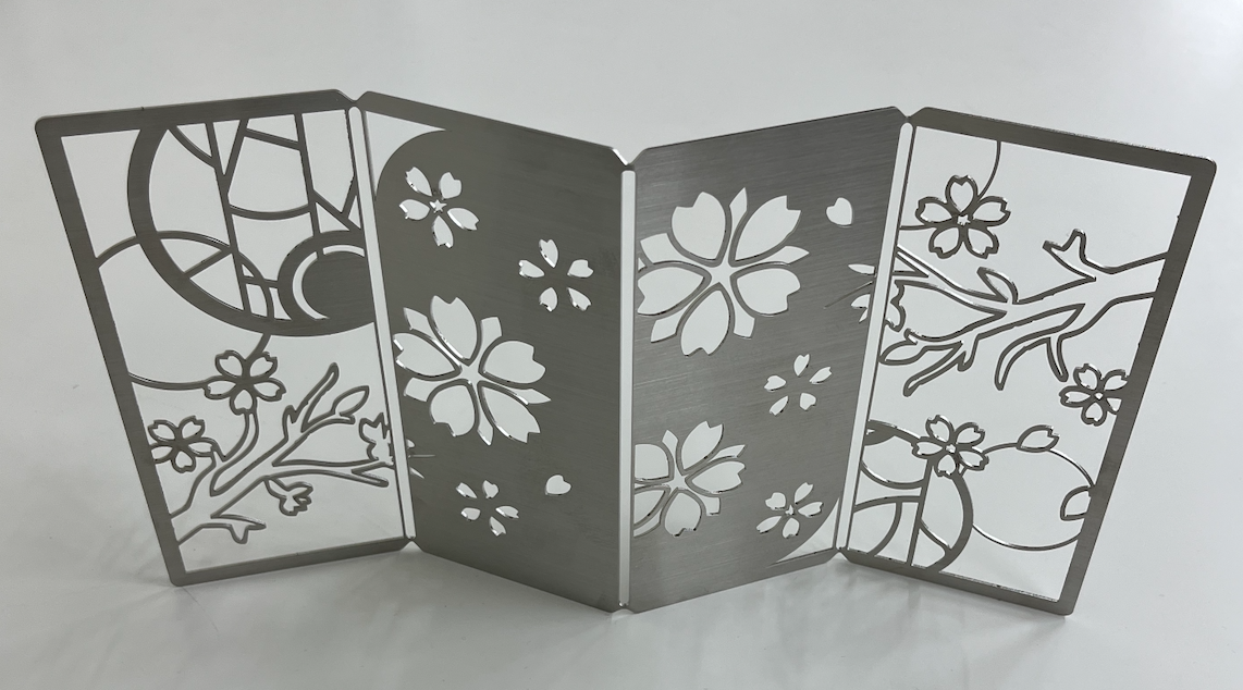 金属製屏風 完成品